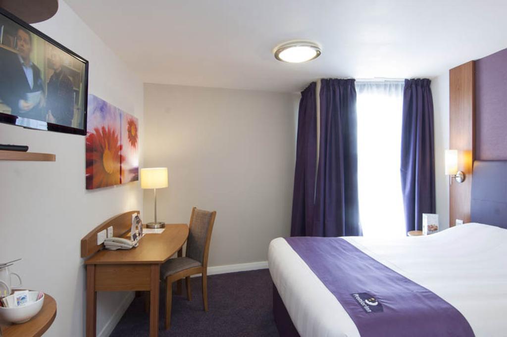 Premier Inn Birmingham City - Waterloo St Ngoại thất bức ảnh